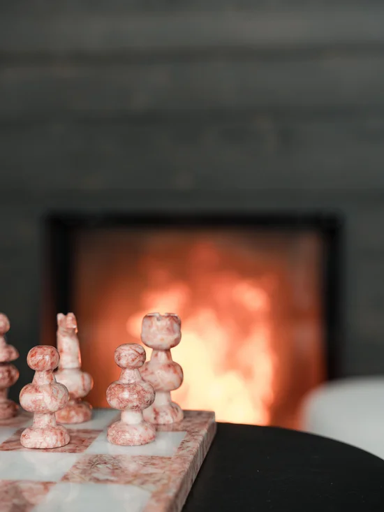 Gli spazi e lo spa dello Chalet Il Gufo: puro design