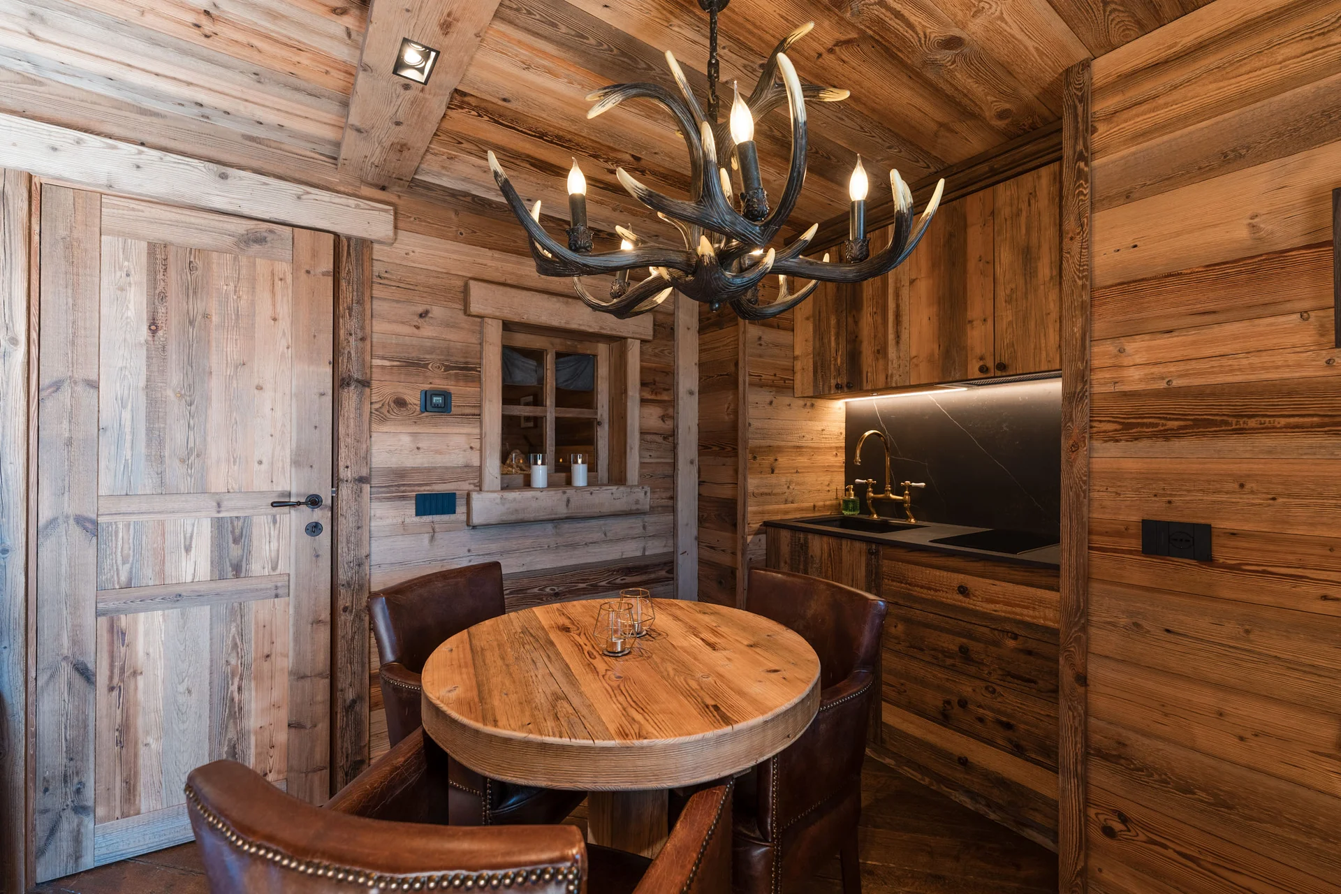 Chalet Snøstorm in Valle d’Aosta: stile nordico e vista mozzafiato