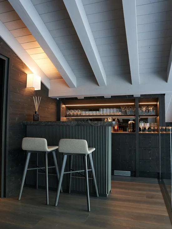 Gli spazi e lo spa dello Chalet Il Gufo: puro design