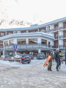 Luxury hotels, chalets & suites in Cervinia – Aosta Valley