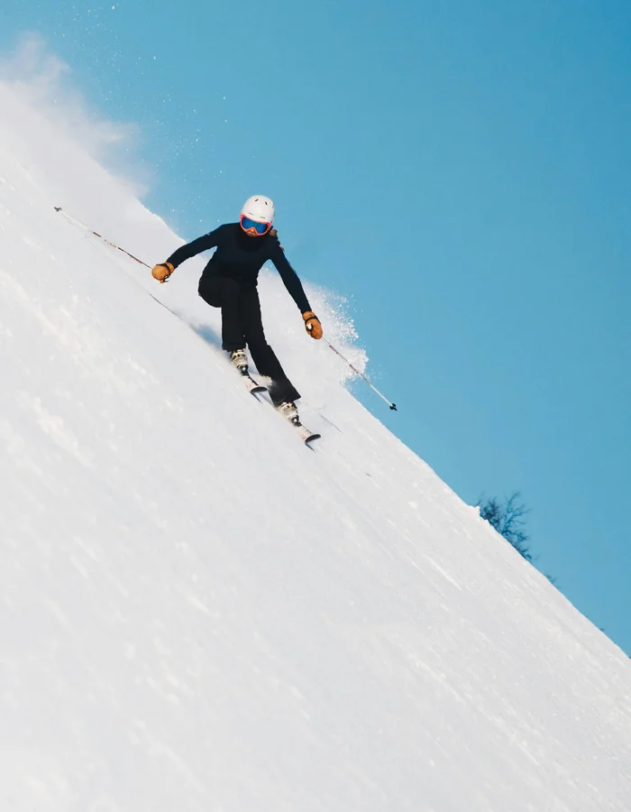 Living & Spa: living, wellness e piscina esterna a Cervinia Living & Spa: living, wellness e piscina esterna a Cervinia