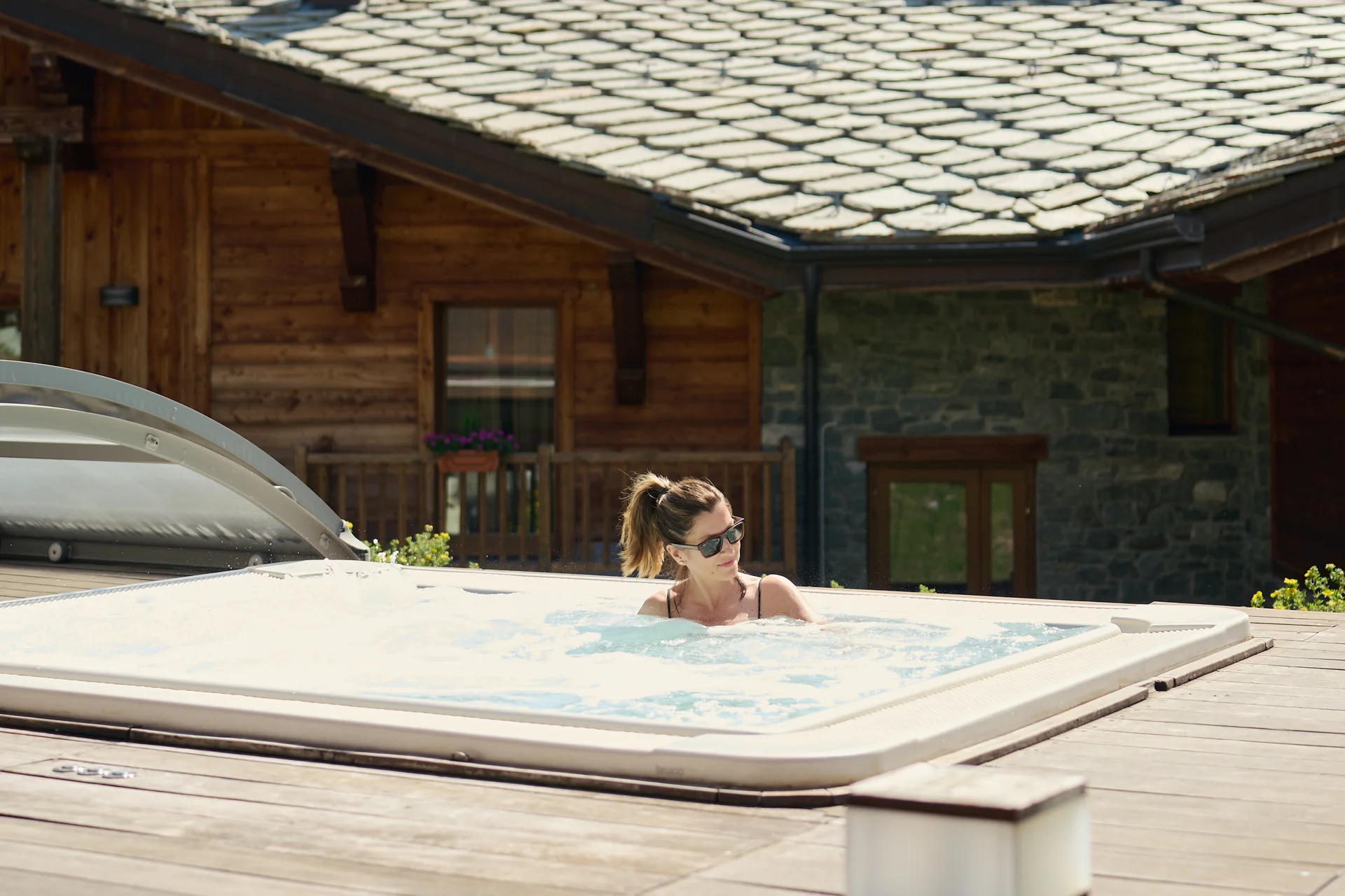 Hotel a Cervinia con spa: benessere tra le Alpi Hotel a Cervinia con spa: benessere tra le Alpi