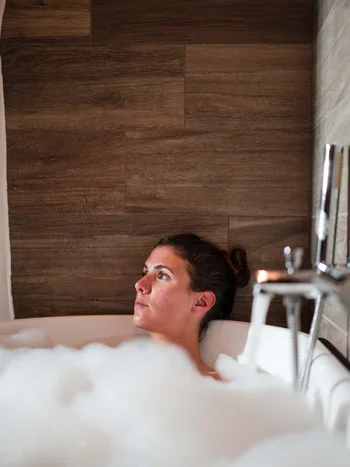 Chalet Il Gufo a Cervinia: un angolo di paradiso nel bosco Chalet Il Gufo a Cervinia: un angolo di paradiso nel bosco