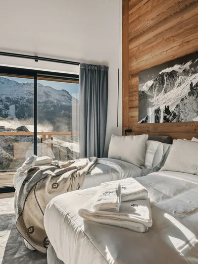 Chalet Breithorn: un santuario di emozioni e pace a Cervinia