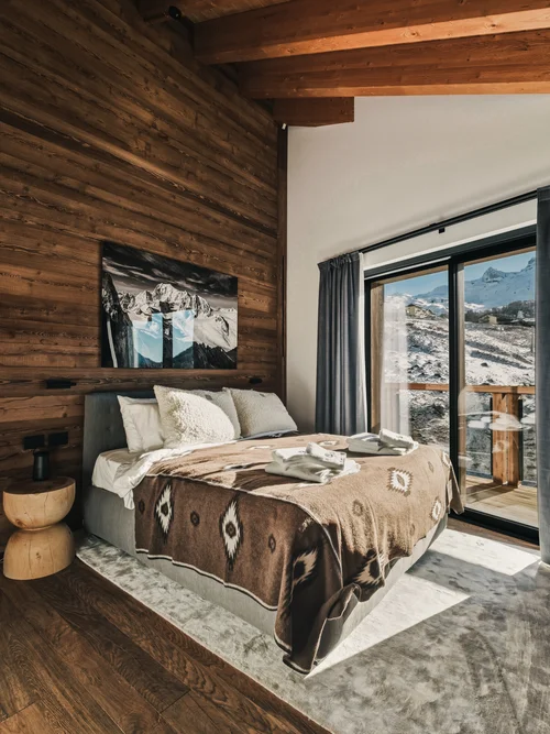 Chalet Breithorn: un santuario di emozioni e pace a Cervinia