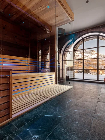 Luxury hotels, chalets & suites in Cervinia – Aosta Valley