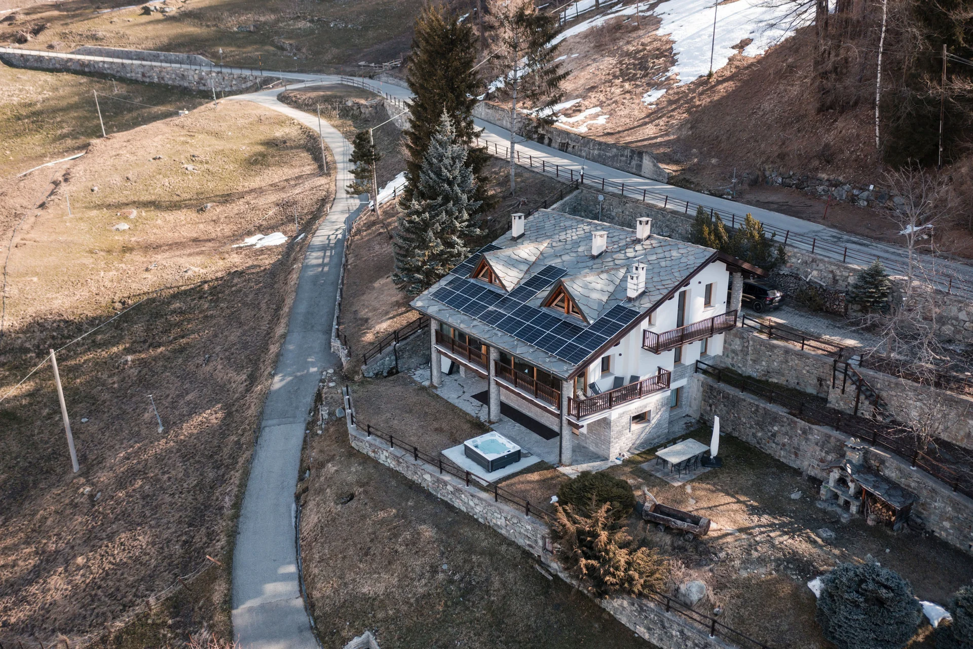 Luxury hotels, chalets & suites in Cervinia – Aosta Valley