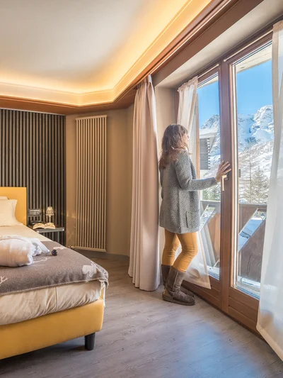Ski hotel in Cervinia: comfort and snow just a glide away