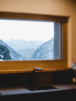 Luxury hotels, chalets & suites in Cervinia – Aosta Valley
