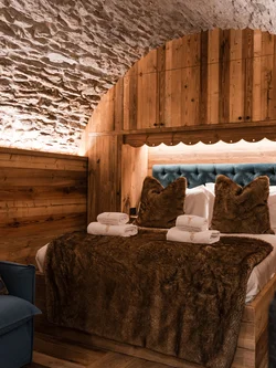 Luxury hotels, chalets & suites in Cervinia – Aosta Valley