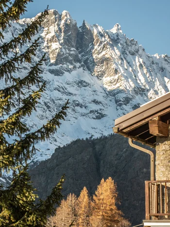 Luxury hotels, chalets & suites in Cervinia – Aosta Valley